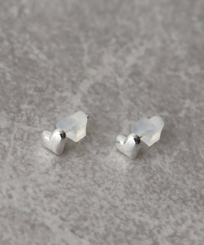 【SALE】silver925プチハートピアス【ネコポス】 【SALE】silver925プチハートピアス【ネコポス】