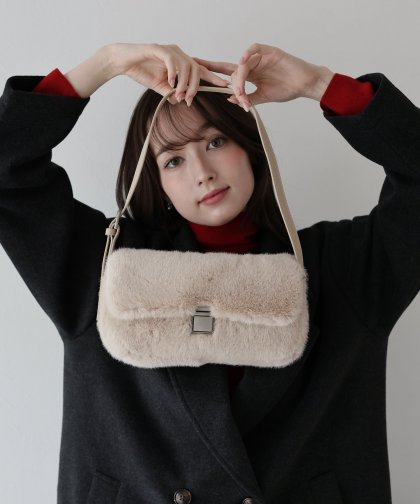 ファースクエアバッグ