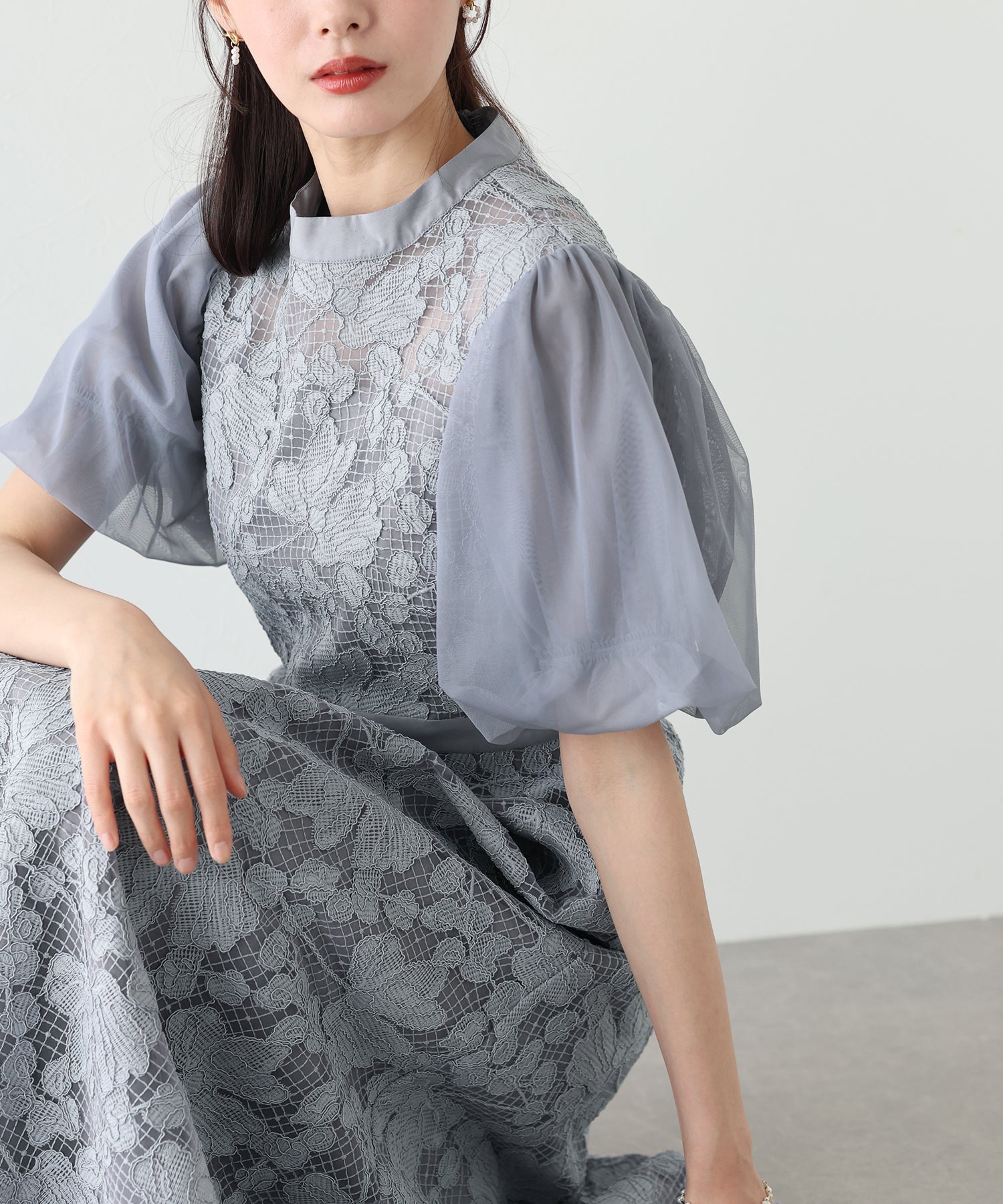 【SALE】エンブロイダリ―レースパーティードレス