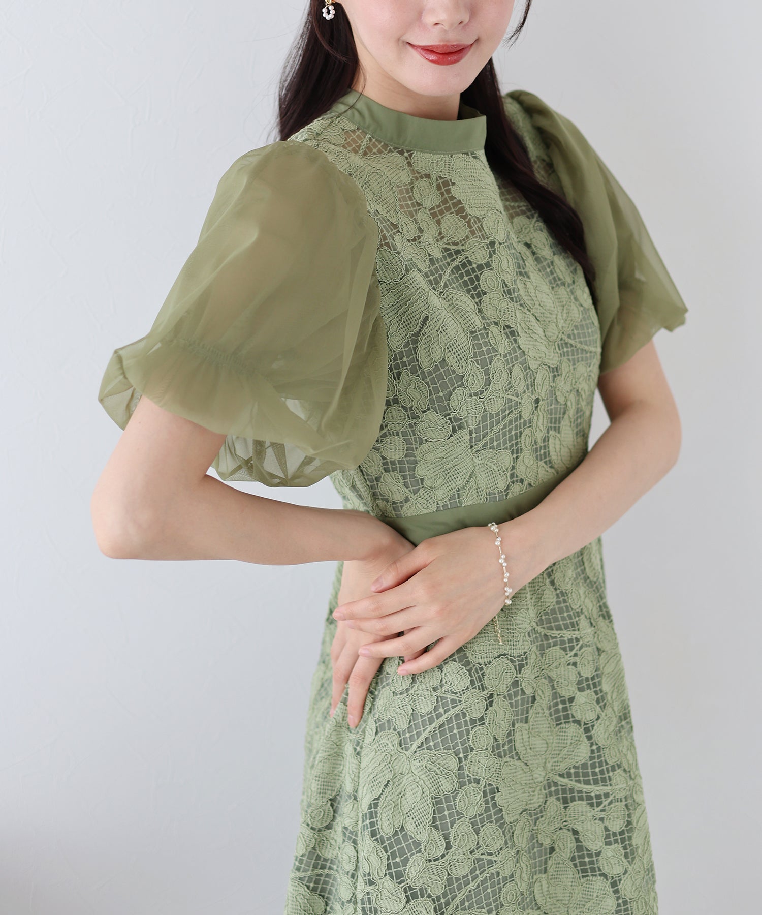 【SALE】エンブロイダリ―レースパーティードレス
