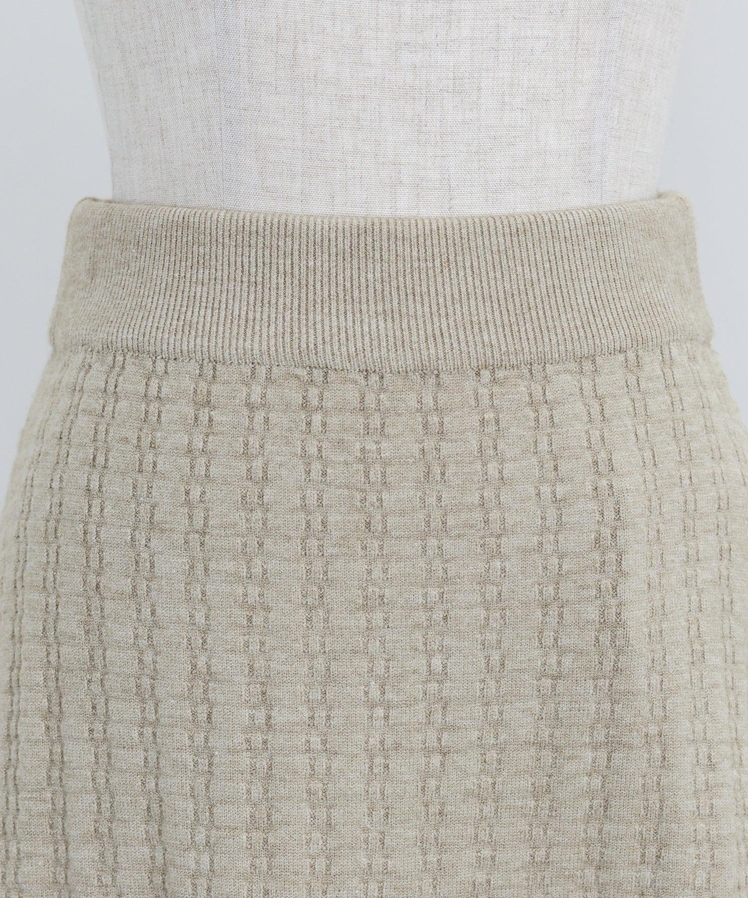 【SALE】裾フリルニットスカート