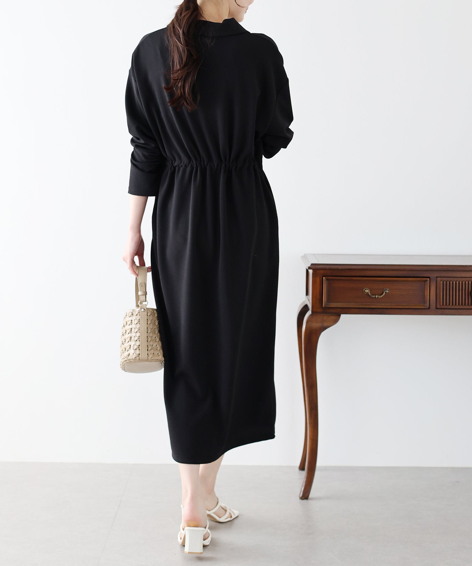【SALE】ポロ衿ドロストワンピース
