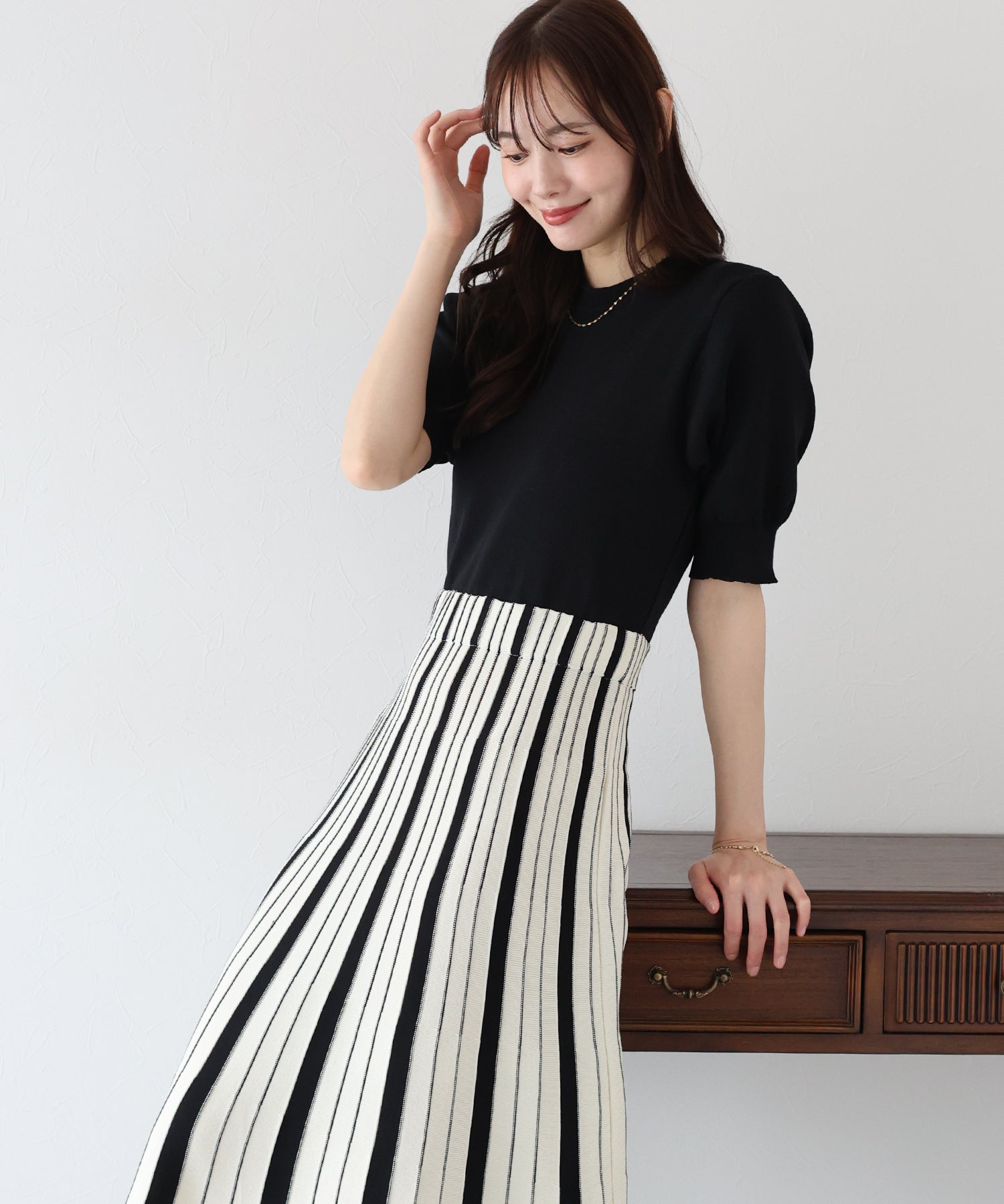 【SALE】配色ストライプニットスカートドッキングワンピース